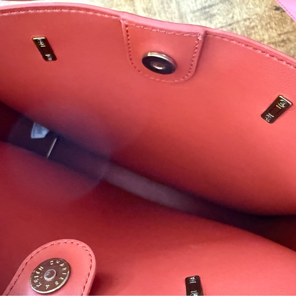 🆕 Charles & Keith Curved Edge‎ Tote Bag Burnt Orange Handbag - Picture 7 of 13